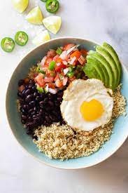 Quinoa Breakfast Bowl with Vegetables and Avocado